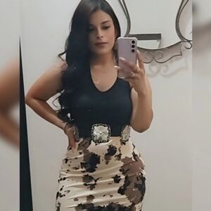 Meet your Posher, Vivian